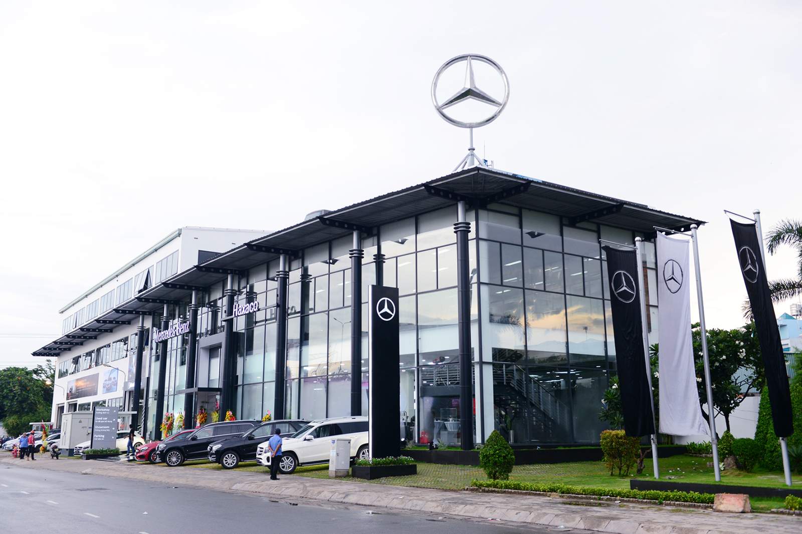 Haxaco ra mắt showroom Mercedes-Benz phong cách mới tại Sài Gòn